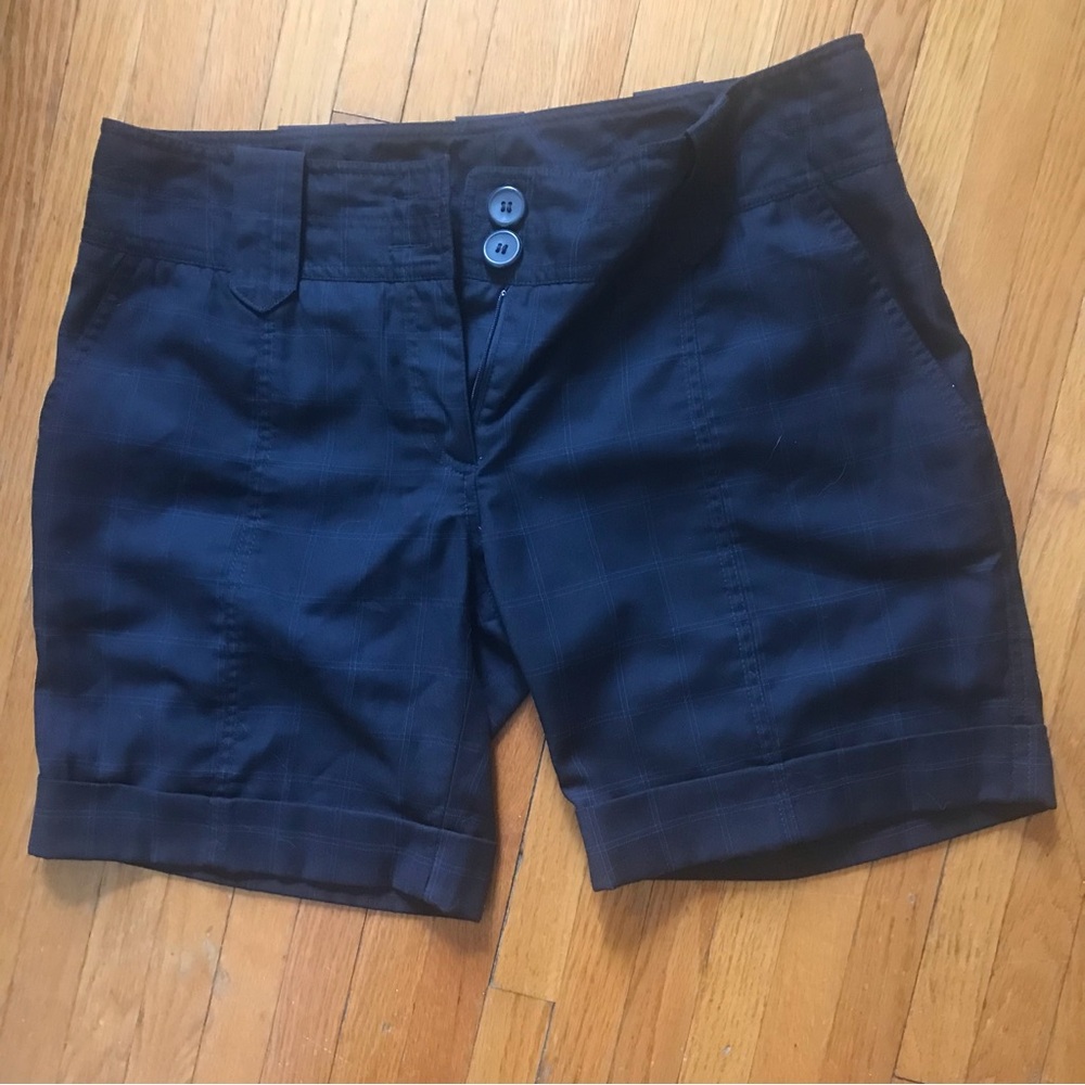 Mario Serrani Women’s Shorts - Size 10